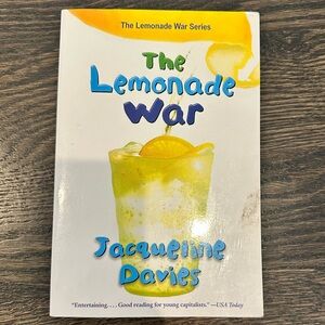The Lemonade War by Jacqueline Davies